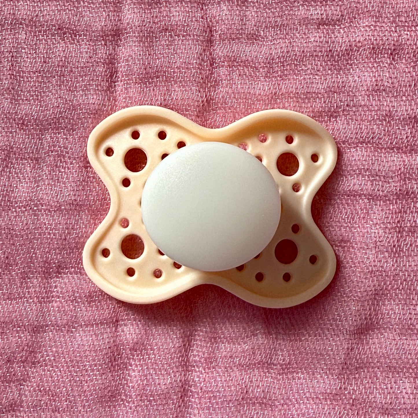 MAM Peach Reborn Magnetic Dummy - self fit magnet