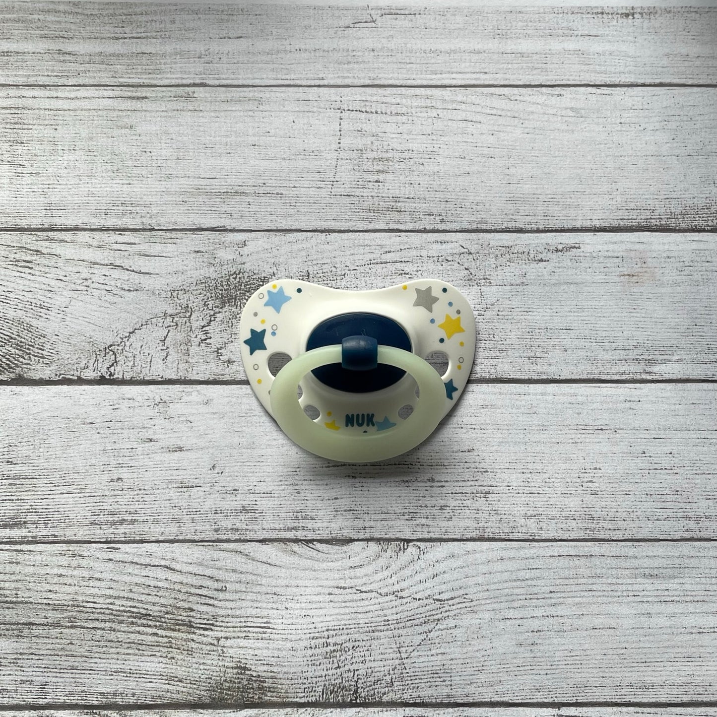 NUK Navy Stars Reborn Magnetic Dummy - self fit magnet