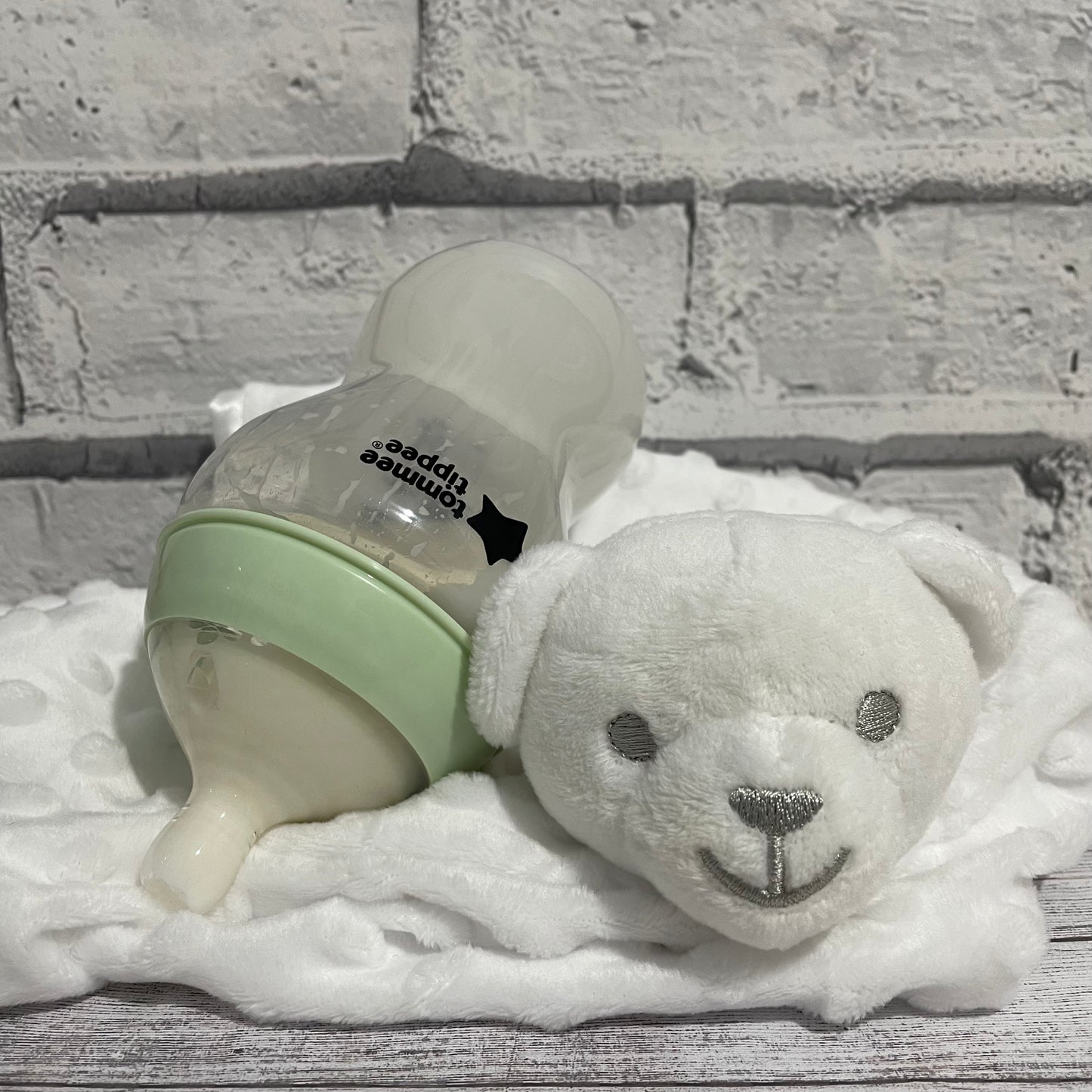 Tommee Tippee Pale Green Reborn Fake Milk Bottle 9oz