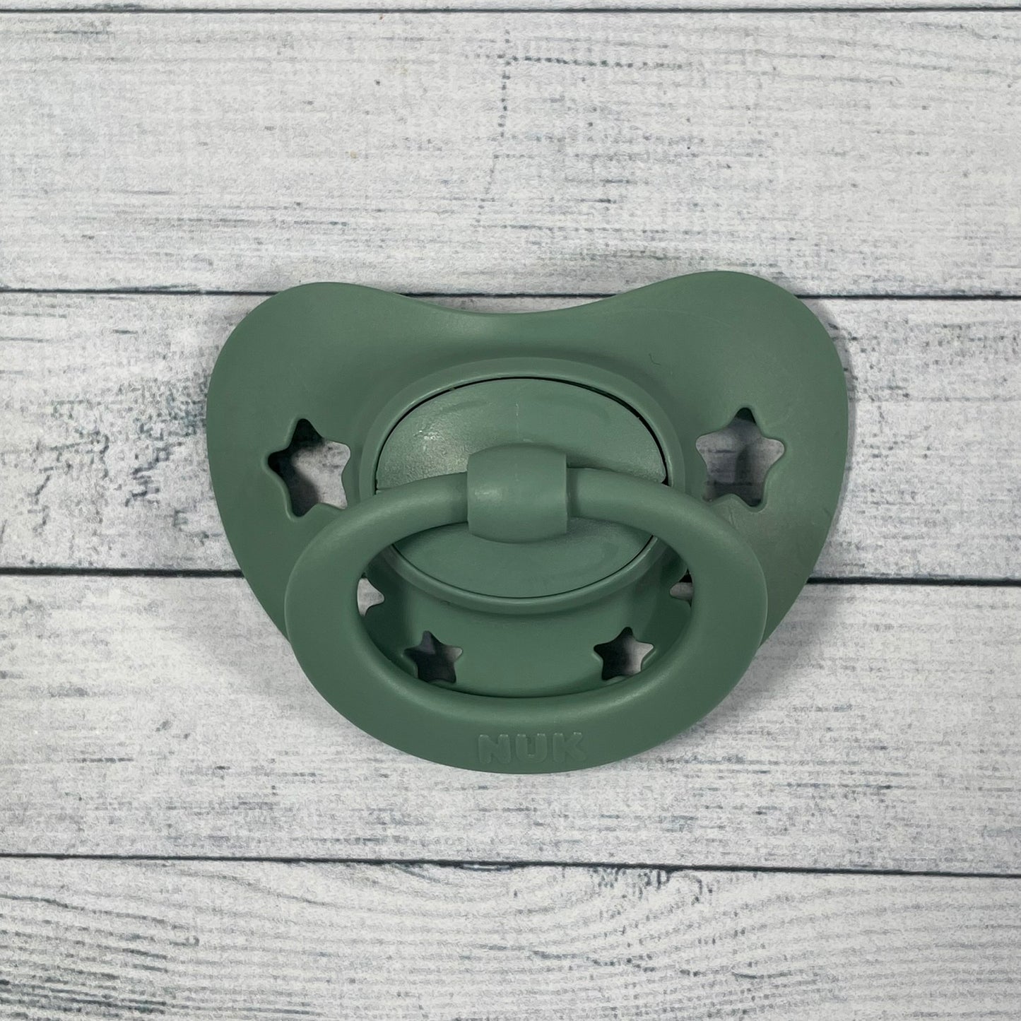 NUK Sage Green Stars Reborn Magnetic Dummy - self fit magnet