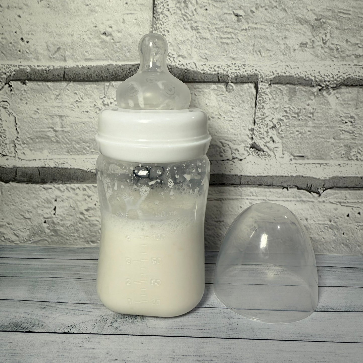 White Bee's Reborn Fake Milk Bottle 5oz