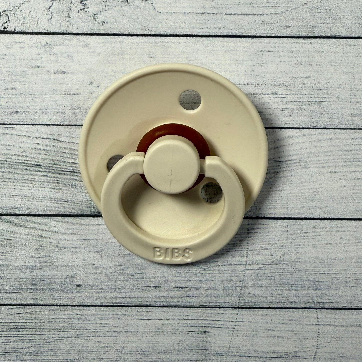 BIBS Cream Reborn Magnetic Dummy - self fit magnet