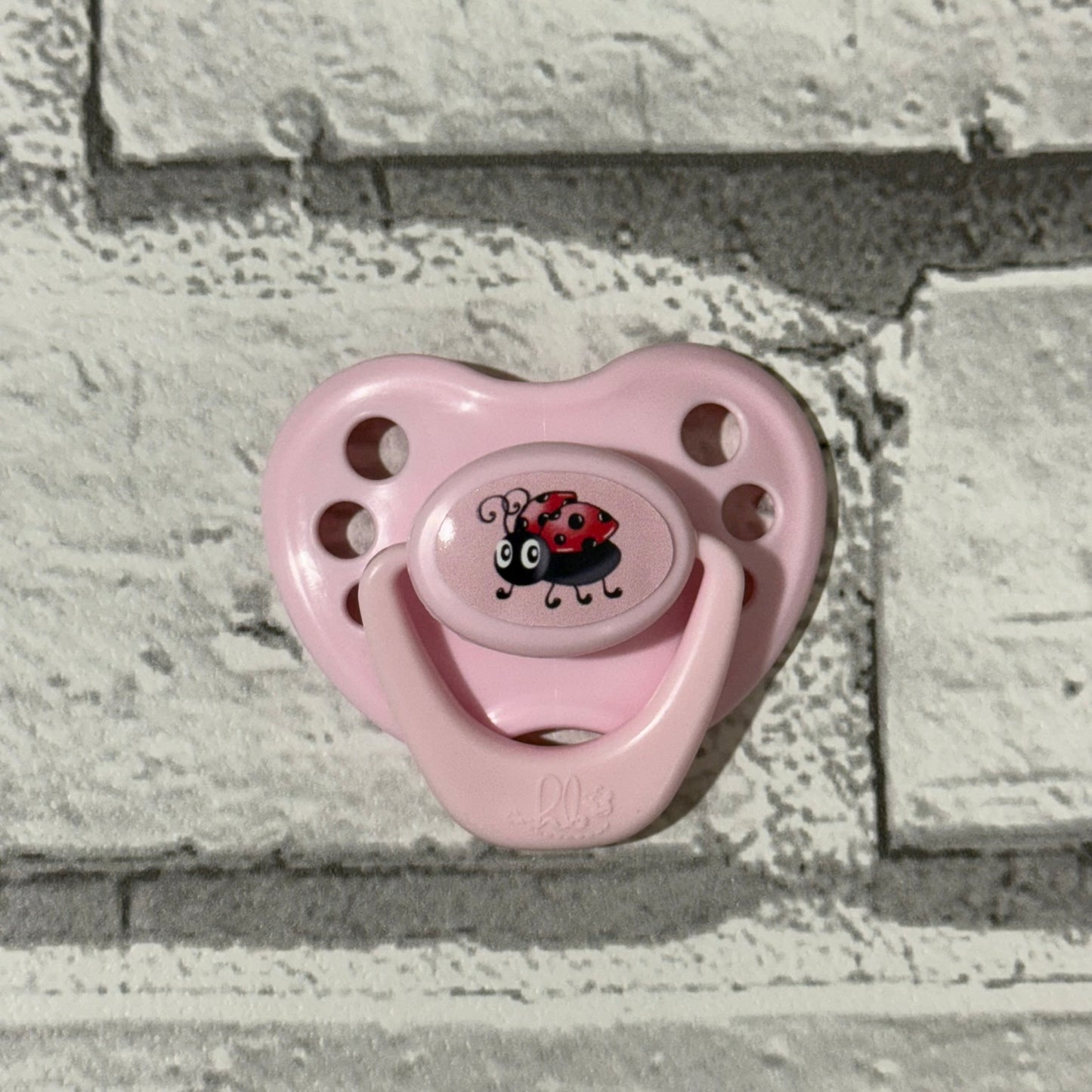 Ladybird Oval Reborn Magnetic Dummy Stickers