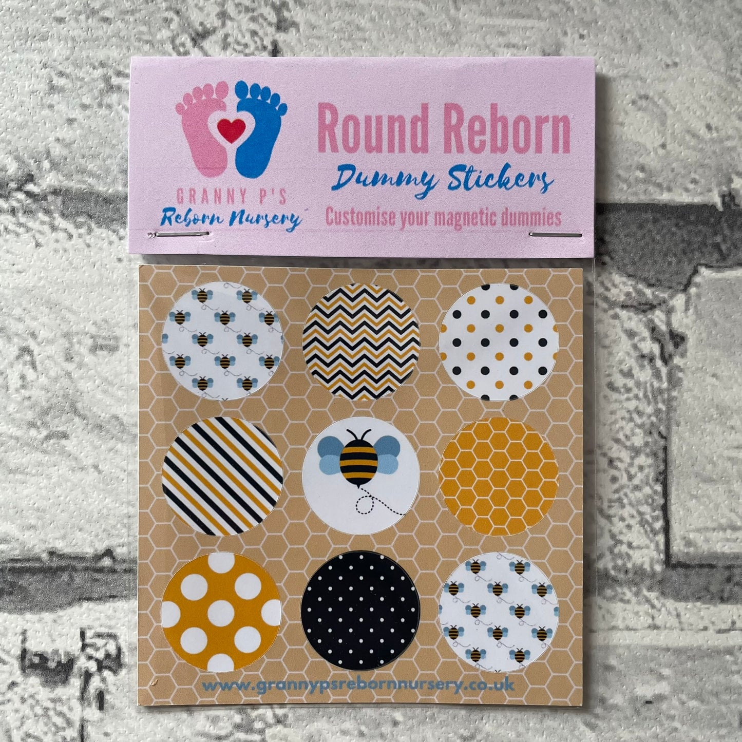 Bees Round Reborn Magnetic Dummy Stickers