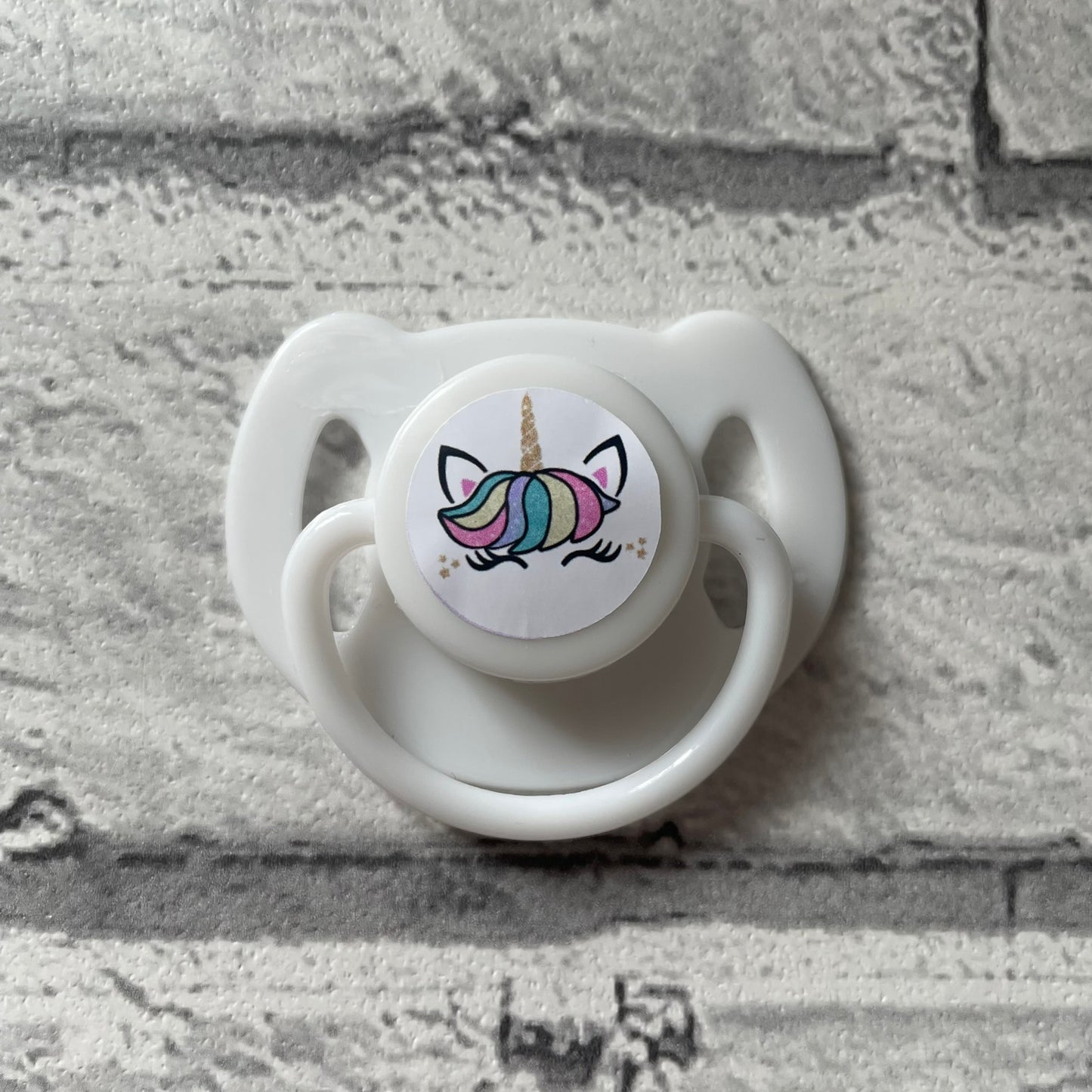 Unicorn Squad Round Reborn Magnetic Dummy Stickers