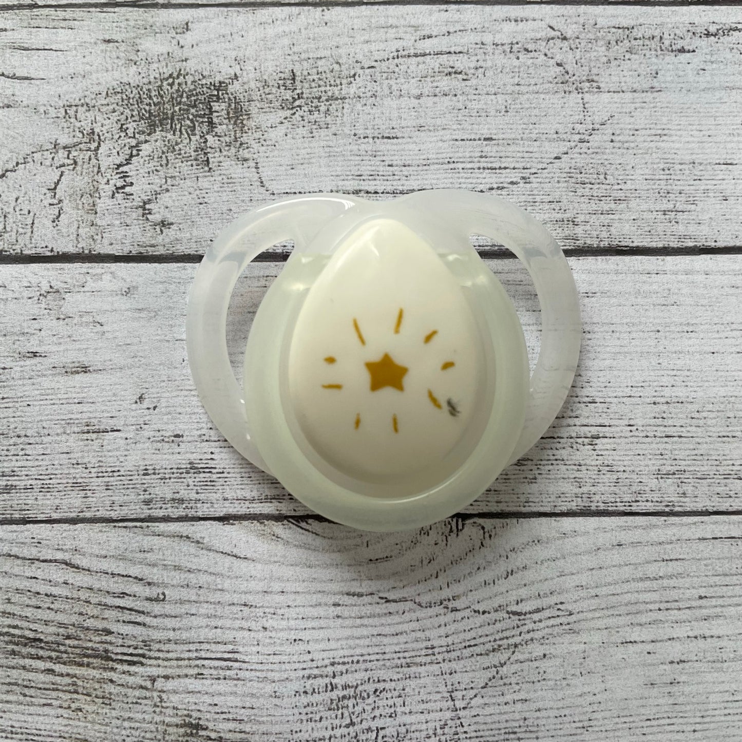 Tommee Tippee Peach Moon / Clear Star Reborn Magnetic Dummy - self fit magnet