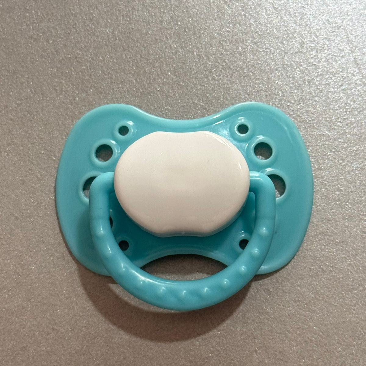 Griptight Blue & White Reborn Magnetic Dummy - self fit magnet