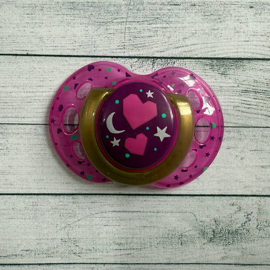 Tommee Tippee Pink & Purple Hearts Reborn Magnetic Dummy - self fit magnet