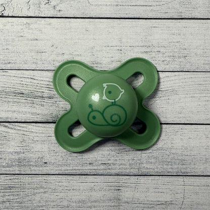 MAM Sage Green Snail Reborn Magnetic Dummy - self fit magnet