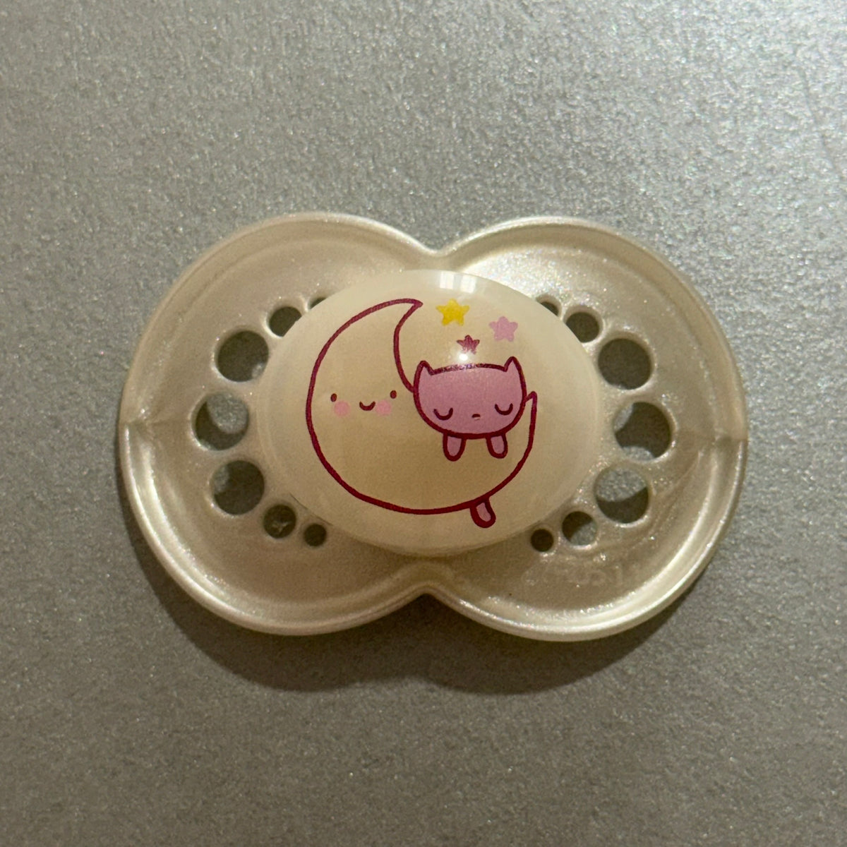 MAM White Moon Reborn Magnetic Dummy - self fit magnet