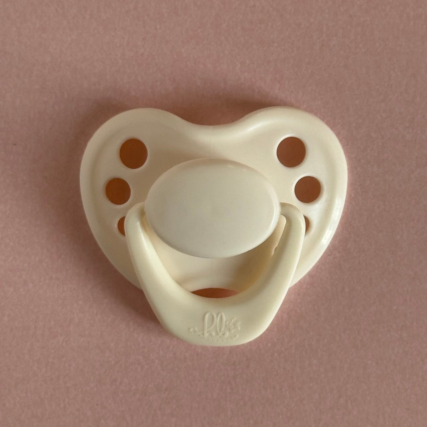 Newborn CreamPuff HoneyBug Reborn Magnetic Dummy / Pacifier