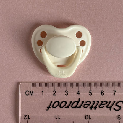 Newborn CreamPuff HoneyBug Reborn Magnetic Dummy / Pacifier