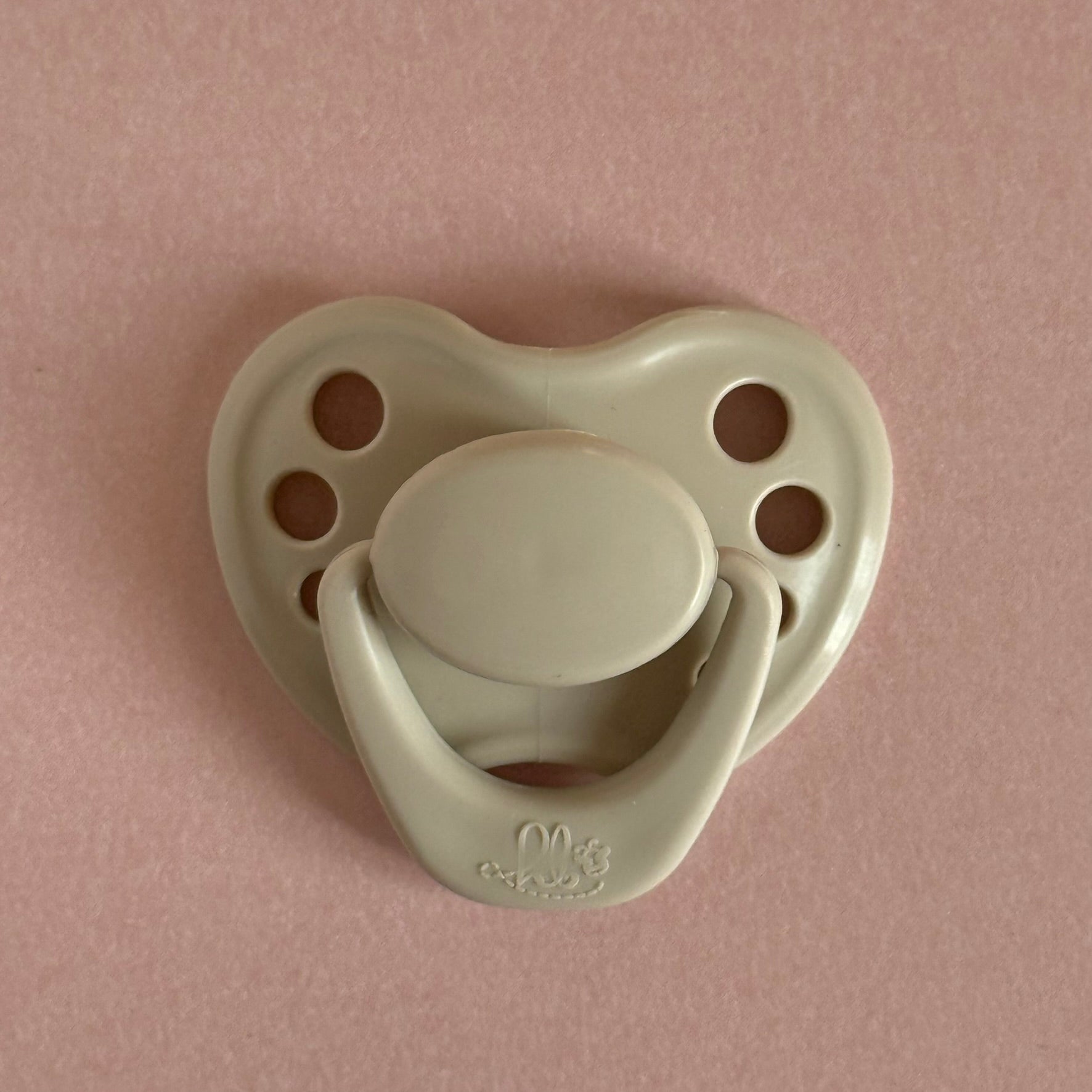 Newborn Fawn HoneyBug Reborn Magnetic Dummy / Pacifier – Granny P's ...