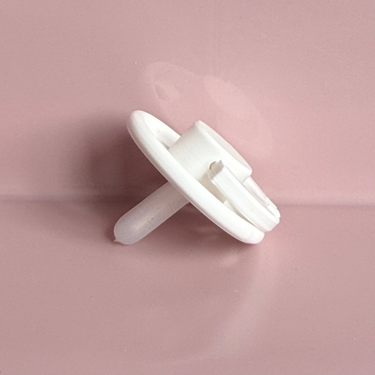 POPS for Silicone Dolls White Hearts Reborn Dummy / Pacifier