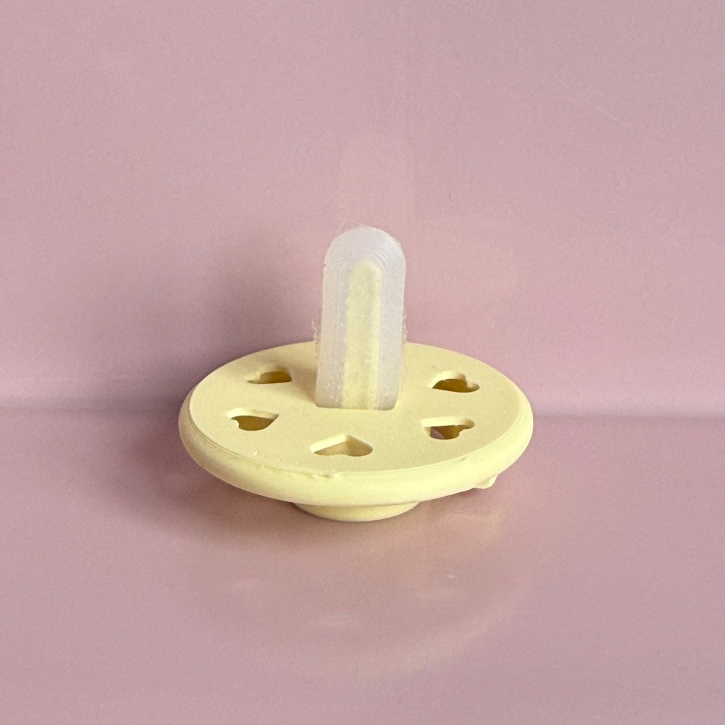 POPS for Silicone Dolls Pale Yellow Hearts Reborn Dummy / Pacifier