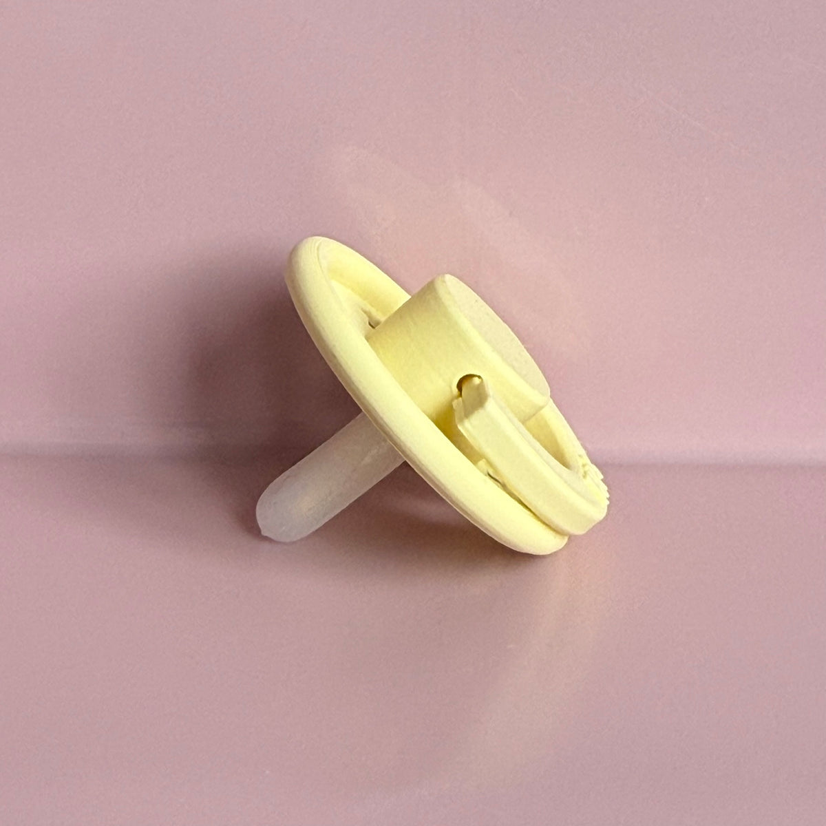 POPS for Silicone Dolls Pale Yellow Stars Reborn Dummy / Pacifier