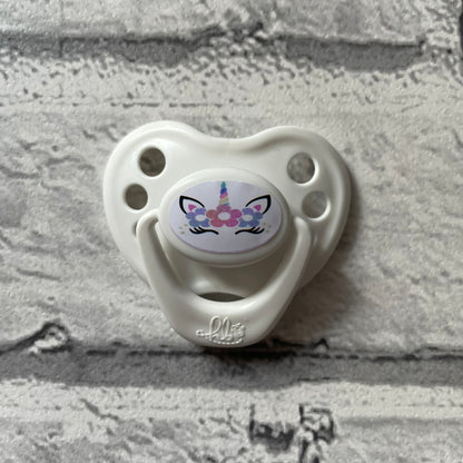 Unicorn Squad Oval Reborn Magnetic Dummy Stickers