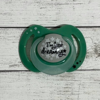 Nuby Shh/Dreaming Reborn Magnetic Dummy - self fit magnet