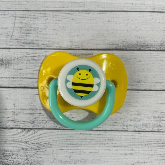 Yellow & White Bee Reborn Magnetic Dummy - self fit magnet