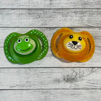 Nuby Lion/Frog Reborn Magnetic Dummy - self fit magnet