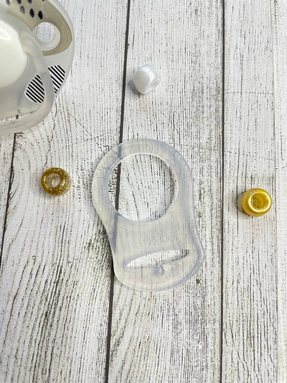Silver & White Personalised Reborn Dummy Clip 11